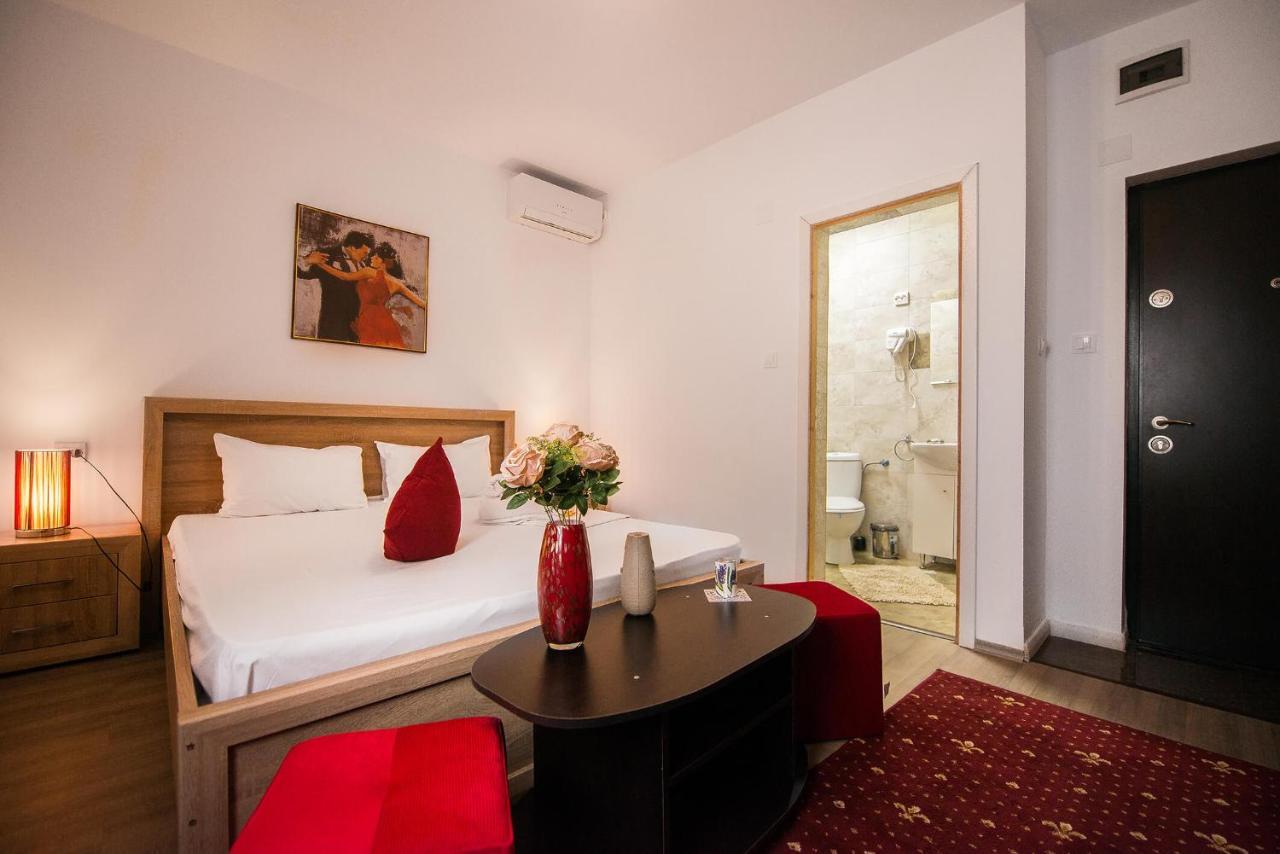 Casa Del Flor Costinesti Hotel Luaran gambar