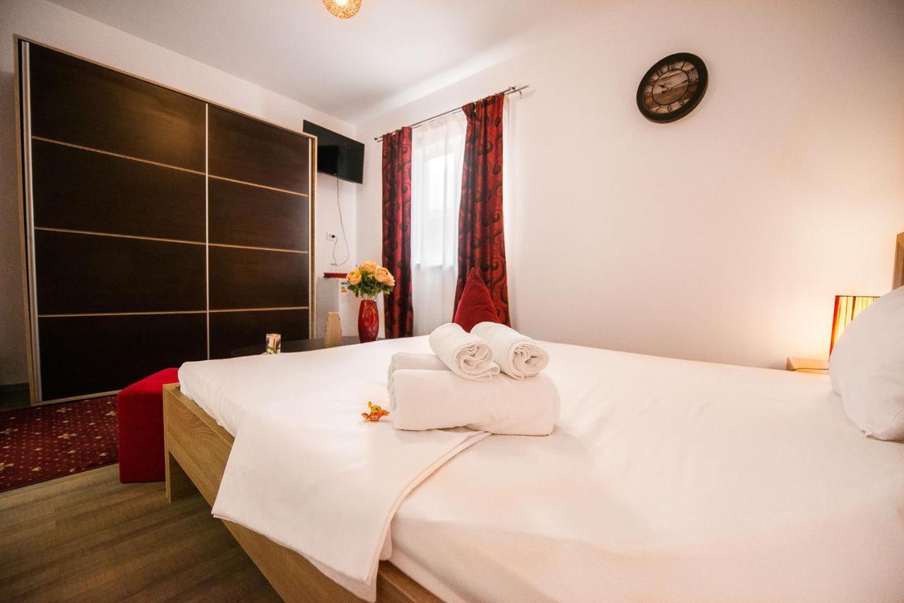 Casa Del Flor Costinesti Hotel Luaran gambar